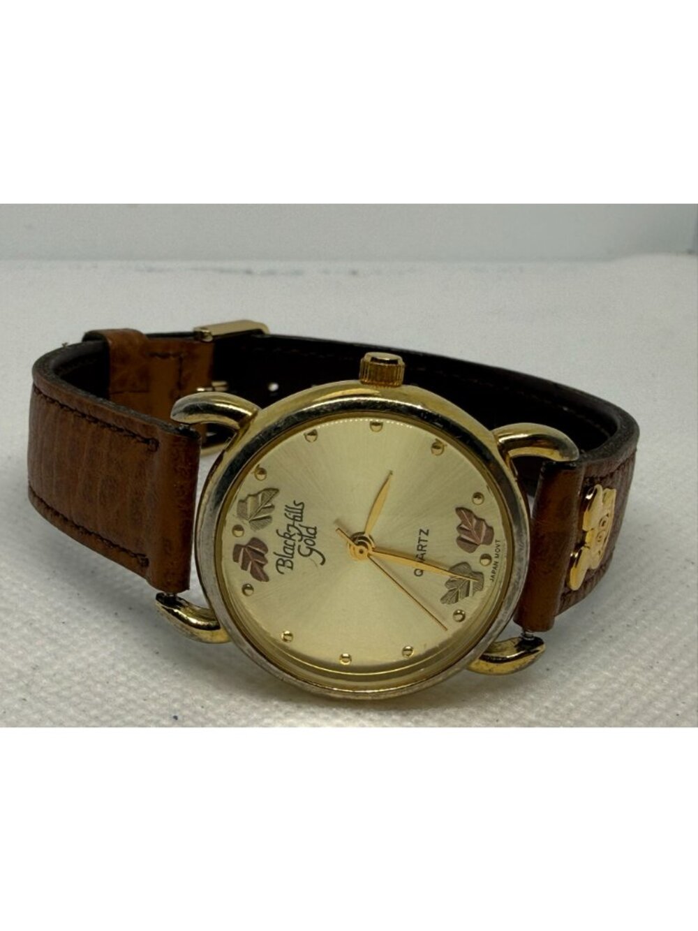 Black Hills 12k Gold Leaf accents Women's Quartz Gold-Tone Brown Leather Watch - Picture 8 of 10